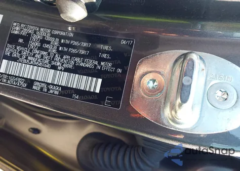 2017 Toyota 4Runner Sr5 z USA, uszkodzony, nr VIN JTEBU5JR7H5451640